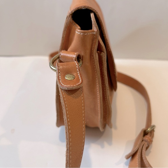 Il Bisonte Genuine Leather crossbody over shoulder handbag - Picture 11 of 13